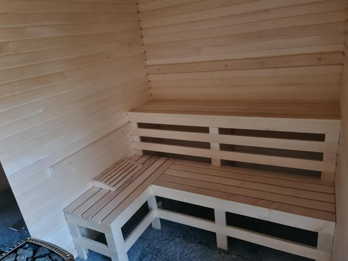 Apartament Anita *